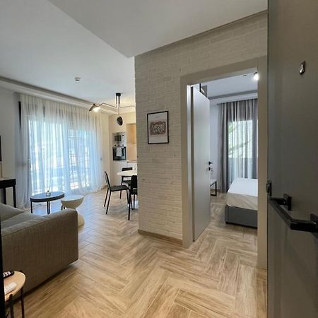 C&C3 Apartments 亚历山德鲁波利斯 外观 照片